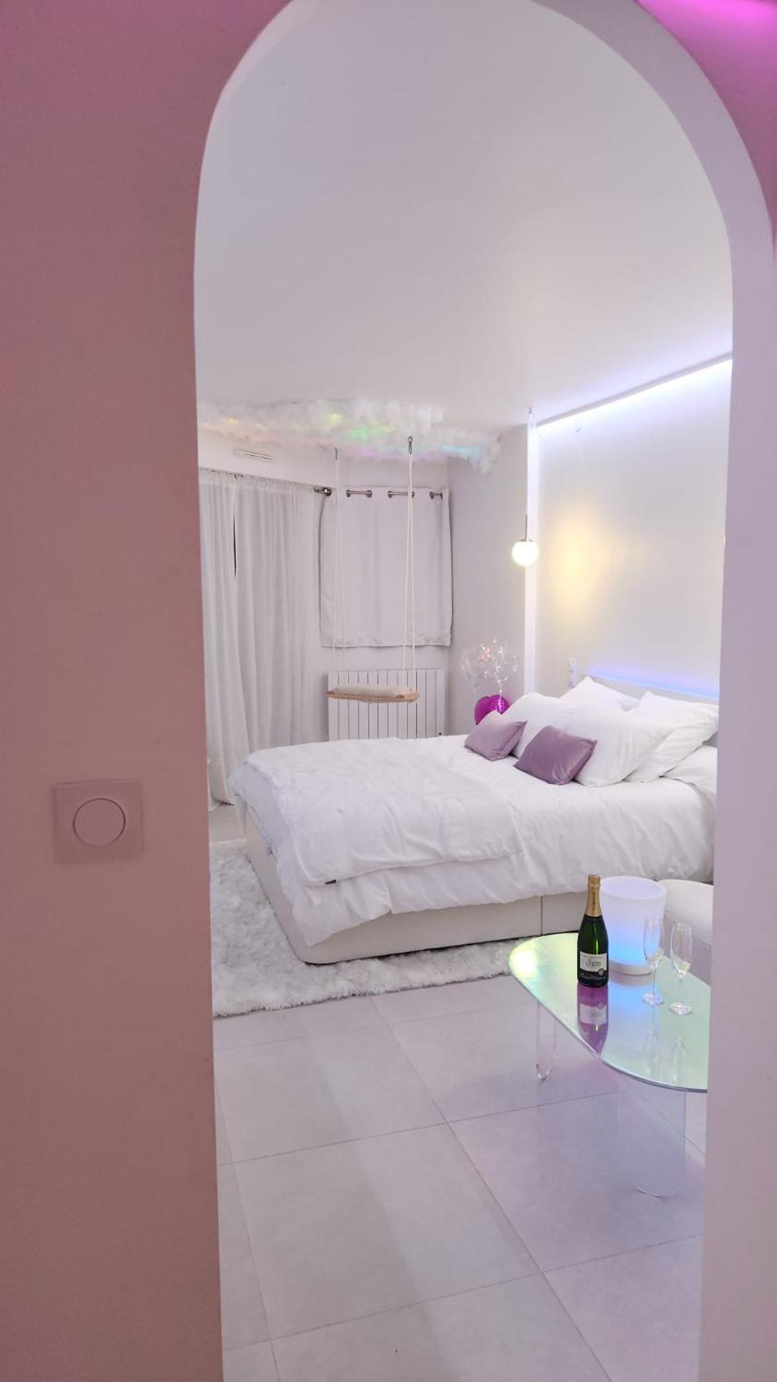Love Room A 30 Mn Des Plages Et De Vannes Questembert Εξωτερικό φωτογραφία