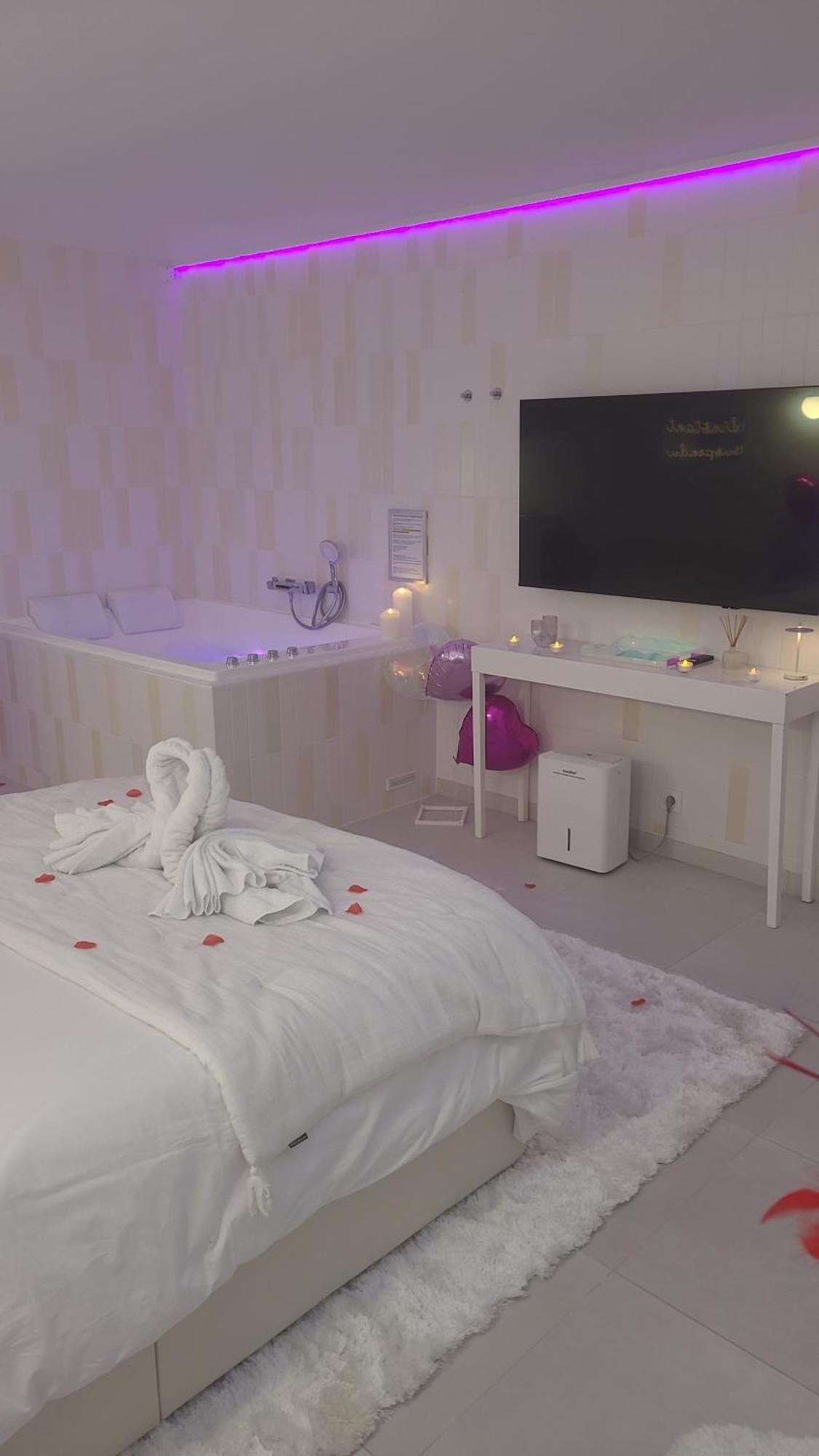 Love Room A 30 Mn Des Plages Et De Vannes Questembert Εξωτερικό φωτογραφία